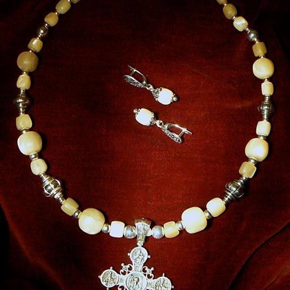 Комплект прикрас "Різдвяний" з баламутами: намисто, сережки